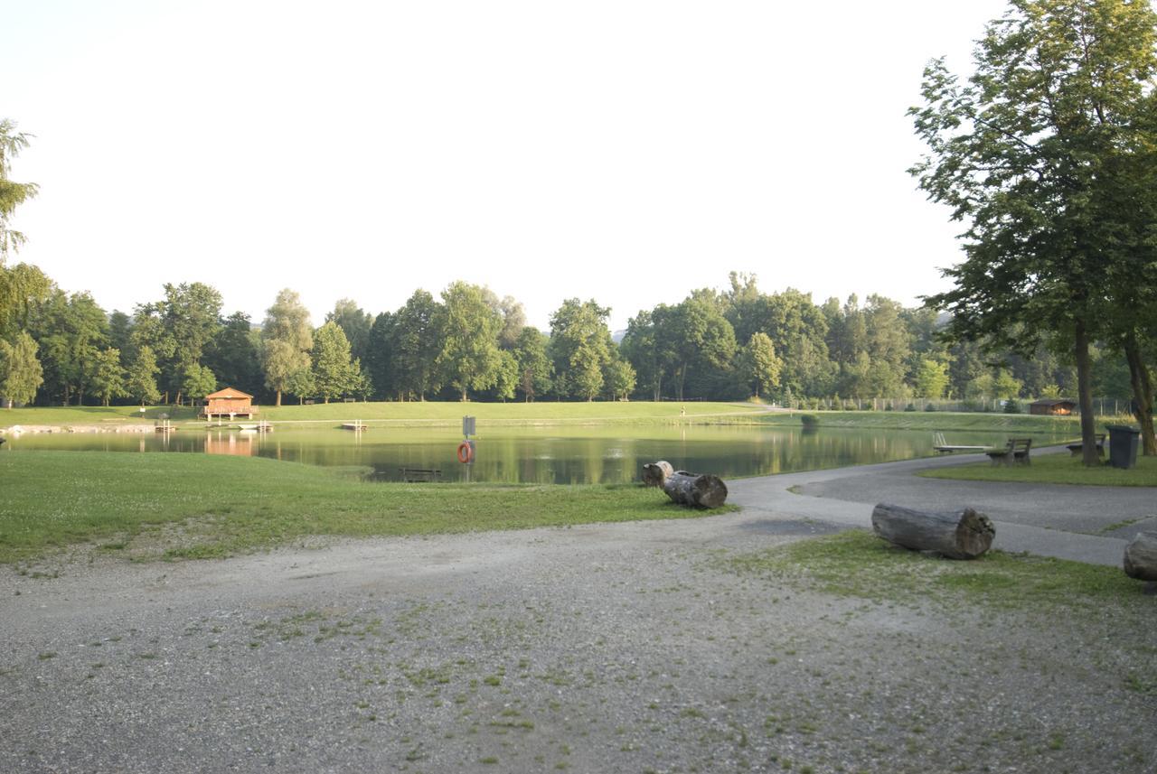 Gasthof Roeck Hotel Mureck Exterior photo